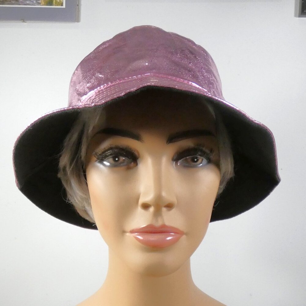 FUN! Cute Stylish Rain Bucket Hat, Pink Metalic and Black Reversable Hat - Picture 2 of 8